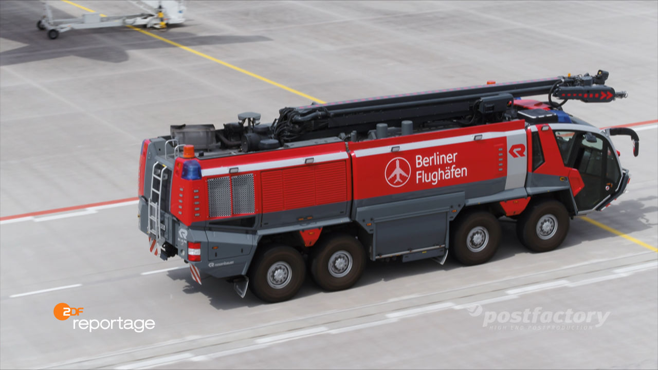 PostFactory ZDF Reportage Behrendt Alkhannak: Flughafen Berlin - Der Pannen-Airport BER geht an den Start